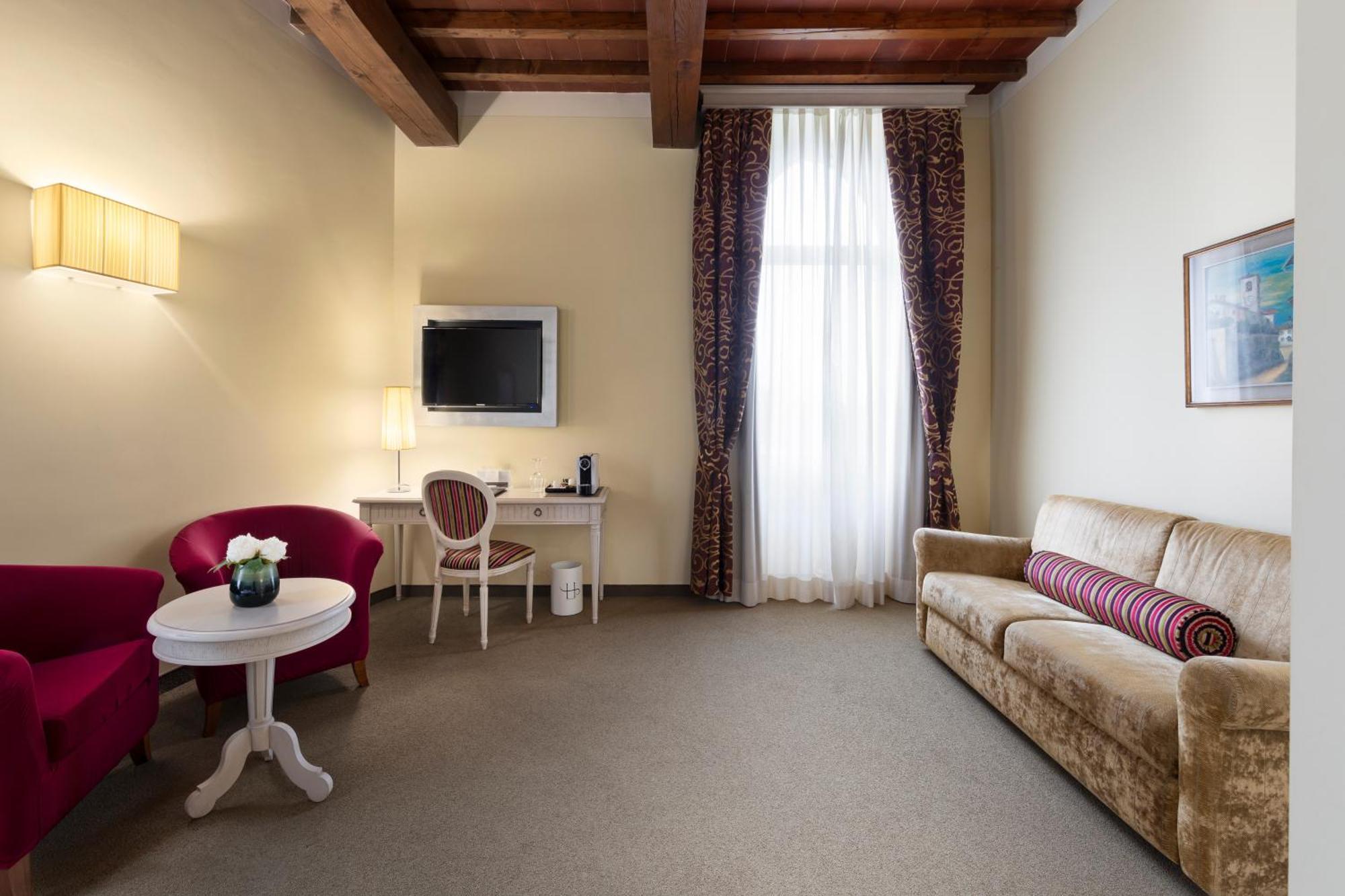 Lhp Hotel Certaldo Esterno foto