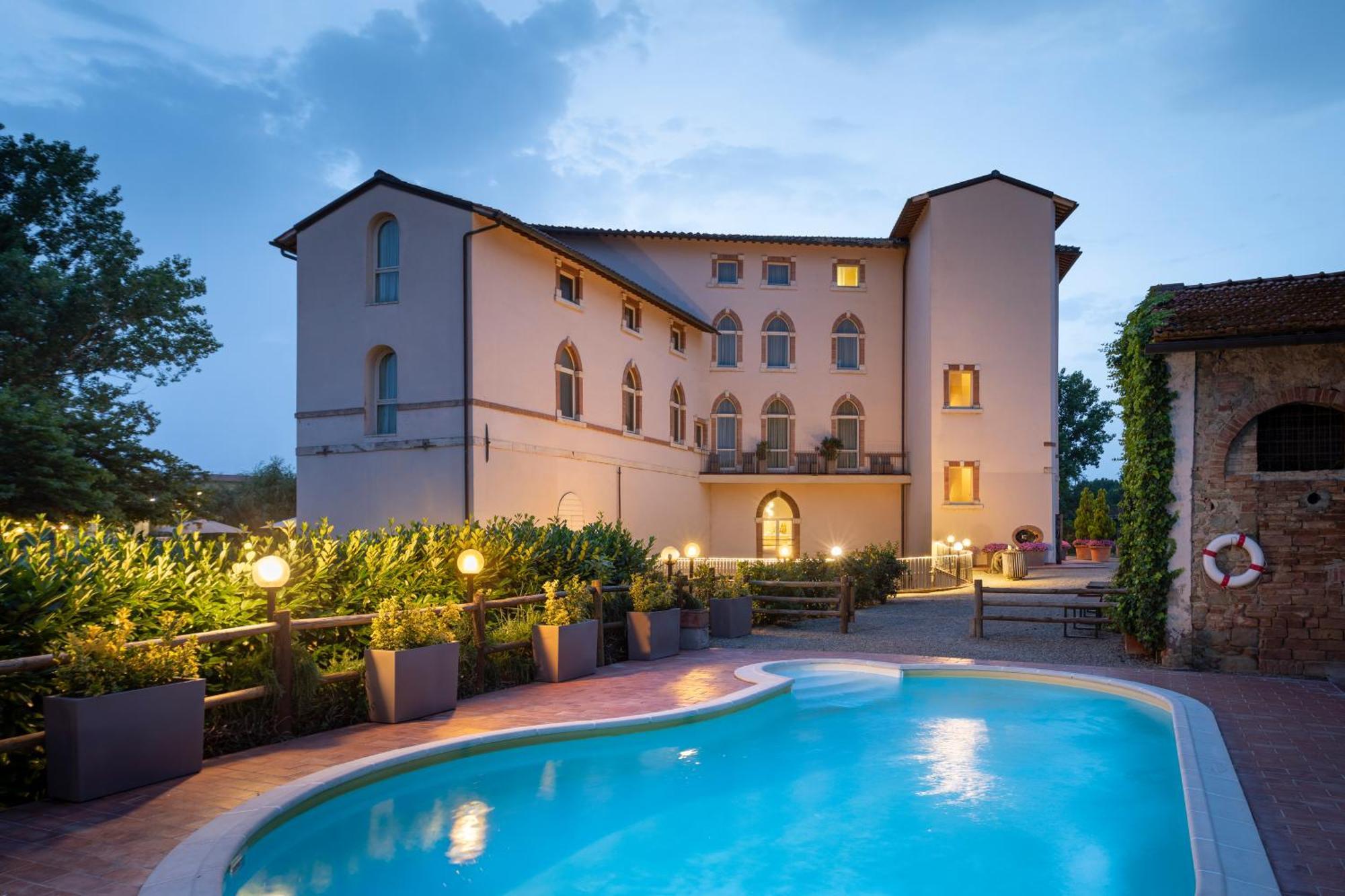 Lhp Hotel Certaldo Esterno foto