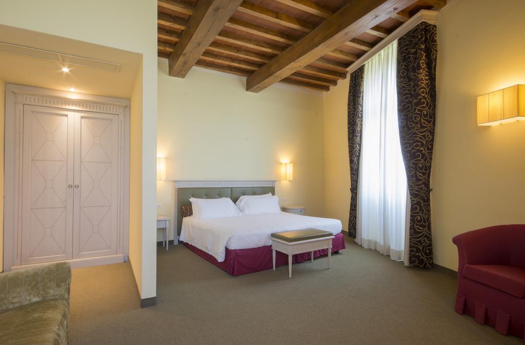 Lhp Hotel Certaldo Esterno foto