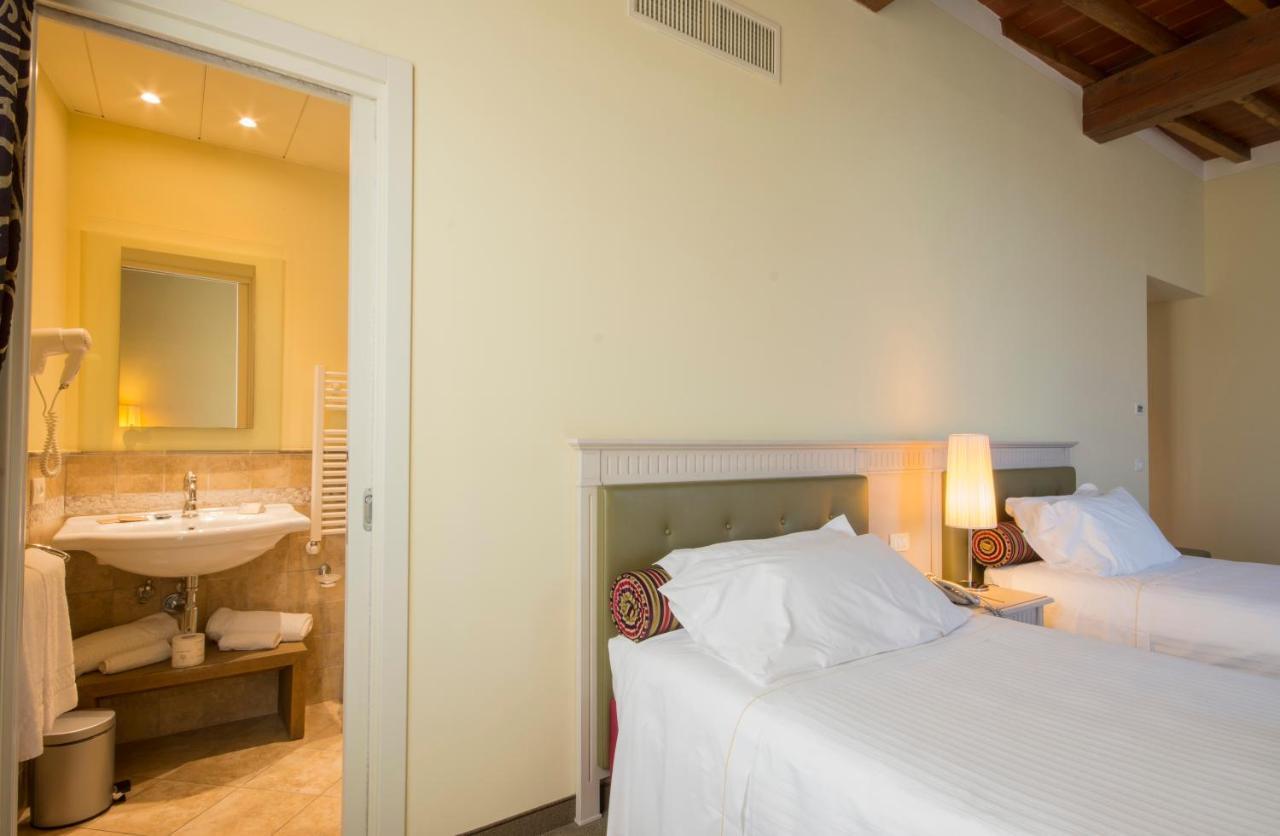 Lhp Hotel Certaldo Esterno foto